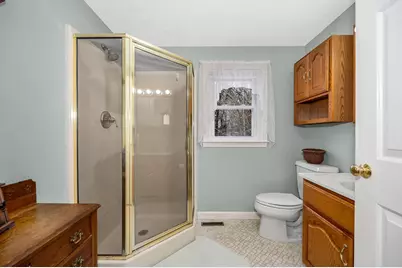 11 Linden Street, Hudson, NH 03051 - Photo 18