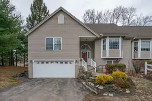 13 Cricket Hill Rd, East Kingston, NH 03827 - Photo 2