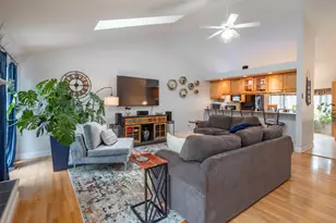 13 Cricket Hill Rd, East Kingston, NH 03827 - Photo 10