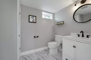 17 Winchester St, Portsmouth, NH 03801 - Photo 32