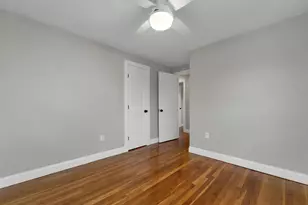 17 Winchester St, Portsmouth, NH 03801 - Photo 18