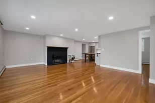 17 Winchester St, Portsmouth, NH 03801 - Photo 10