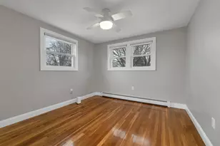 17 Winchester St, Portsmouth, NH 03801 - Photo 16