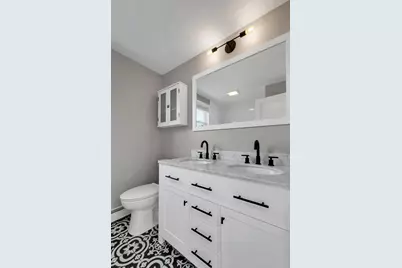 17 Winchester Street, Portsmouth, NH 03801 - Photo 20