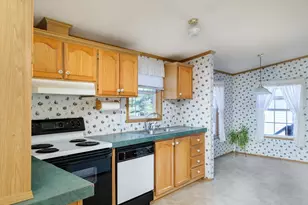 2 Sagamore Ln, Rochester, NH 03867 - Photo 6
