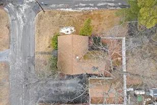 57 McPhail St, Manchester, NH 03104 - Photo 24