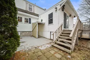 853 Union St, Manchester, NH 03104 - Photo 34