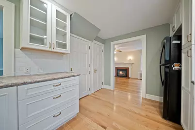 853 Union Street, Manchester, NH 03104 - Photo 6