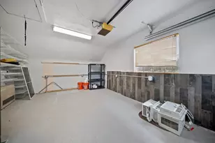 853 Union St, Manchester, NH 03104 - Photo 32