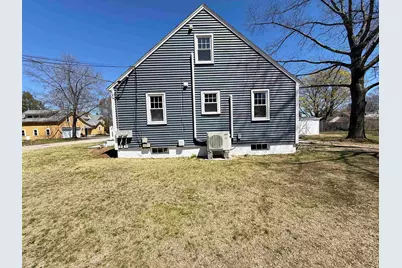 20 Doris Avenue, Portsmouth, NH 03801 - Photo 4
