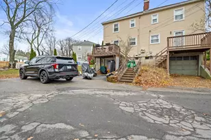 88 Harold St, Manchester, NH 03104 - Photo 8
