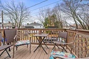 88 Harold St, Manchester, NH 03104 - Photo 10