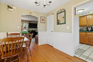 88 Harold St, Manchester, NH 03104 - Photo 16