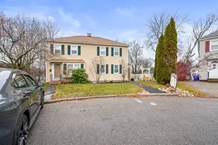 88 Harold St, Manchester, NH 03104 - Photo 2