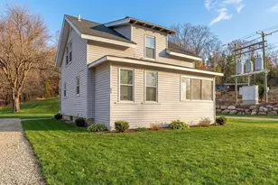 82 Howard St, Winchester, NH 03470 - Photo 1