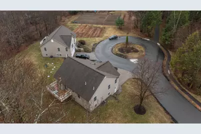 11 Blueberry Lane, East Kingston, NH 03827 - Photo 4