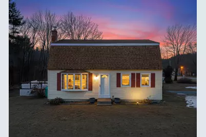 48 Dracut Road, Hudson, NH 03051 - Photo 2