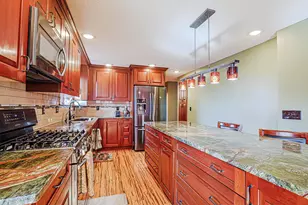 21 Clearview Dr, Nashua, NH 03062 - Photo 6