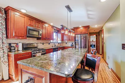 21 Clearview Drive, Nashua, NH 03062 - Photo 4