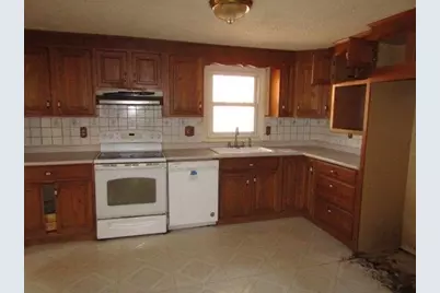 11 Bartlett Road, Derry, NH 03038 - Photo 12