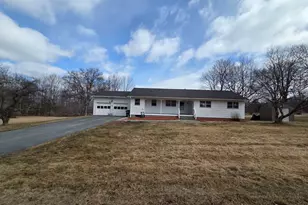 11 Bryant Ln, Enfield, NH 03748 - Photo 4