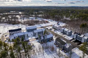 10D Lucky Ln The Crossings At Village Center, Barrington, NH 03825 - Photo 2