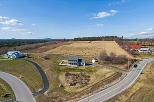 62 Elwood Rd, Londonderry, NH 03053 - Photo 36