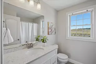 62 Elwood Rd, Londonderry, NH 03053 - Photo 26