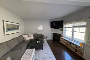 109 Woodview Way, Manchester, NH 03102 - Photo 14