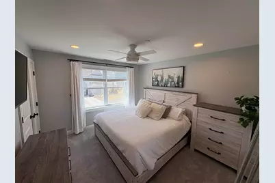 109 Woodview Way, Manchester, NH 03102 - Photo 26