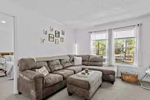 19 Leisure Dr, Ossipee, NH 03864 - Photo 8