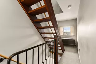 295 Maplewood Ave, Portsmouth, NH 03801 - Photo 28