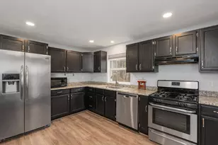 8 Linebrook Rd, Atkinson, NH 03811 - Photo 2