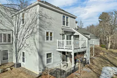10 Mill Falls, Pembroke, NH 03275 - Photo 6