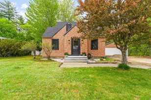 131 Grove St, Conway, NH 03860 - Photo 1