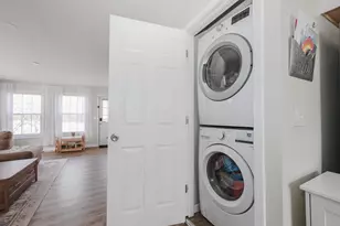 59 Garlact Ave, Manchester, NH 03109 - Photo 14