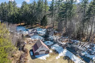 647 Cross Country Rd, Pembroke, NH 03275 - Photo 2