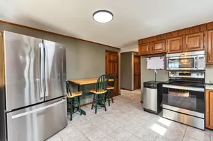 22 Taschereau Blvd, Nashua, NH 03062 - Photo 10