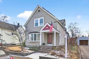 31 Lincoln Ave, Nashua, NH 03060 - Photo 1