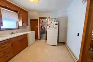 205 Denmark St, Berlin, NH 03570 - Photo 2