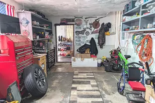 42 Celeste St, Manchester, NH 03103 - Photo 28