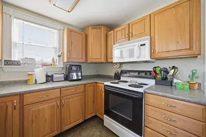 1 Morrison Avenue, Tilton, NH 03276 - Photo 8