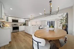 27 Hyacinth Dr, Nashua, NH 03062 - Photo 8