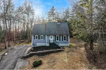 47 Stowell Road, Bedford, NH 03110 - Photo 2