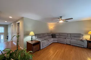 26 Forrest St, Hampstead, NH 03826 - Photo 2