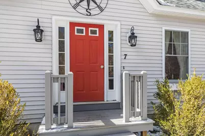 7 Blackshire Court, Somersworth, NH 03878 - Photo 4