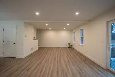 106 Lock Street, Nashua, NH 03064 - Photo 10