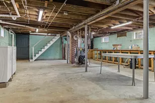 111 Essex Ave, Portsmouth, NH 03801 - Photo 36