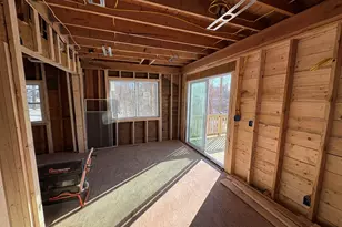 27 Granite St, Peterborough, NH 03458 - Photo 6