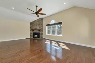 142 Worcester Rd, Hollis, NH 03049 - Photo 4